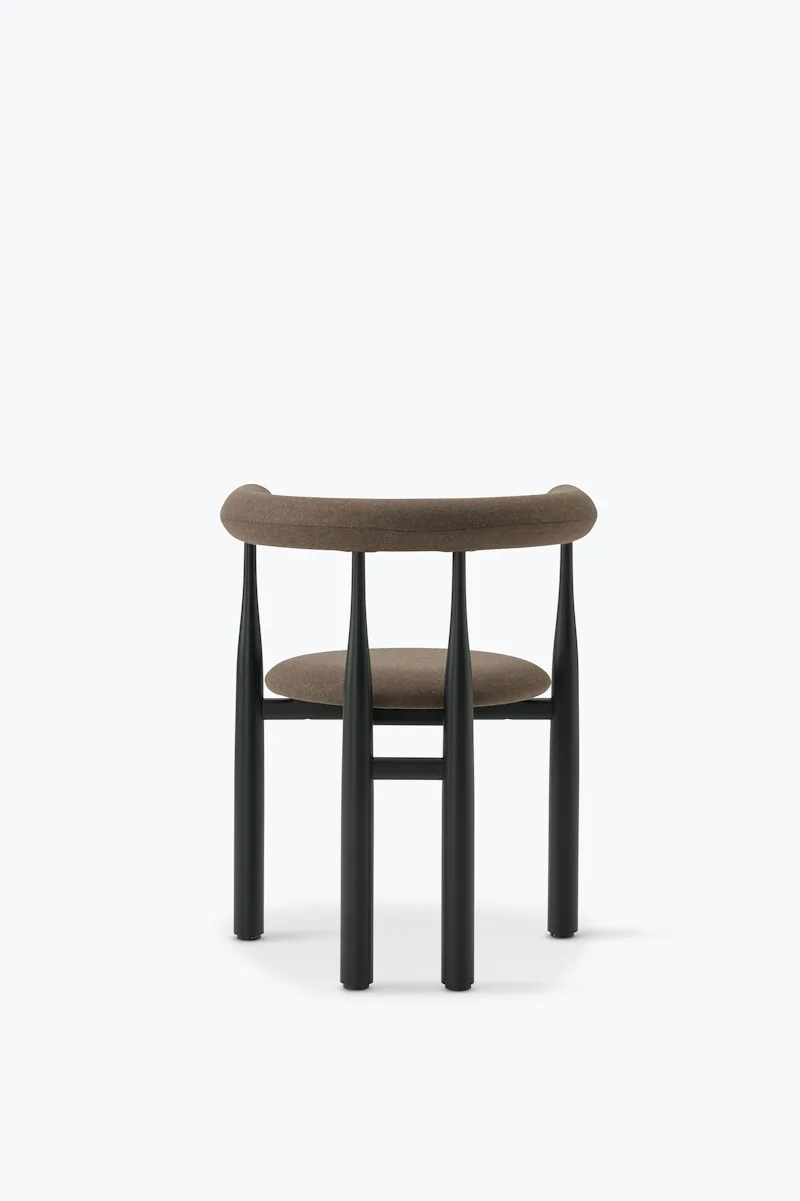 Bukowski Chair Fully Upholstered de New Works – photo du produit 7 sur 8