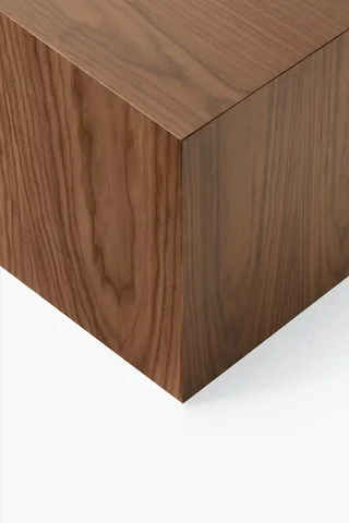 Mass Side Table van New Works – sfeerfoto 2 van 4