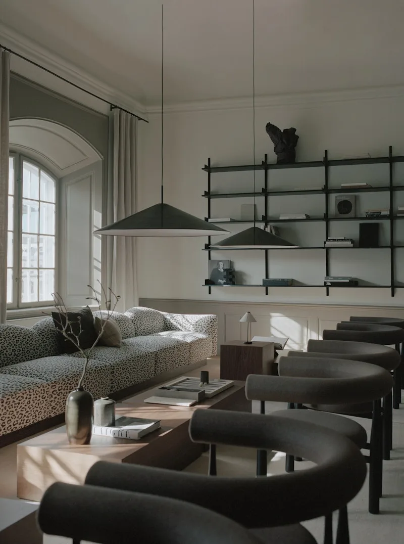 Bukowski Lounge Chair de New Works – photo d’ambiance 4 sur 6