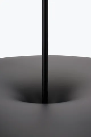 Kantarell Pendant Lamp Ø55 van New Works – sfeerfoto 4 van 9