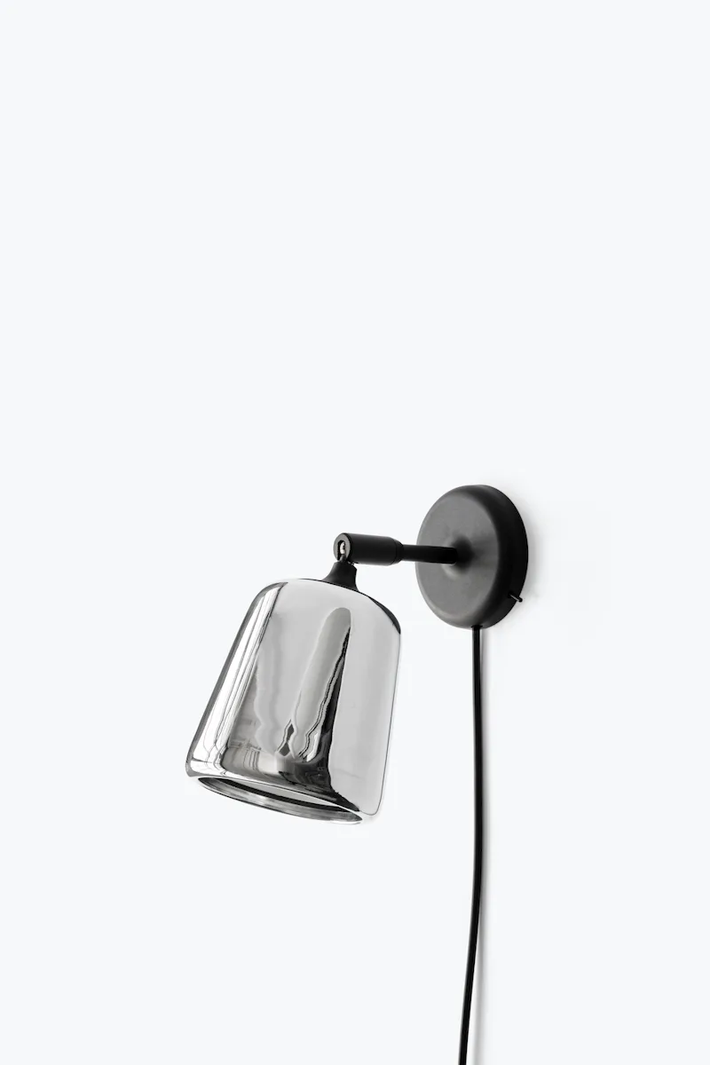 Material Wall Lamp von New Works – Produktfoto