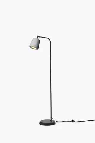 Material Floor Lamp van New Works – productfoto 1 van 2