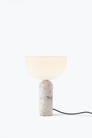 Kizu Table Lamp Small van New Works – productfoto 2 van 6