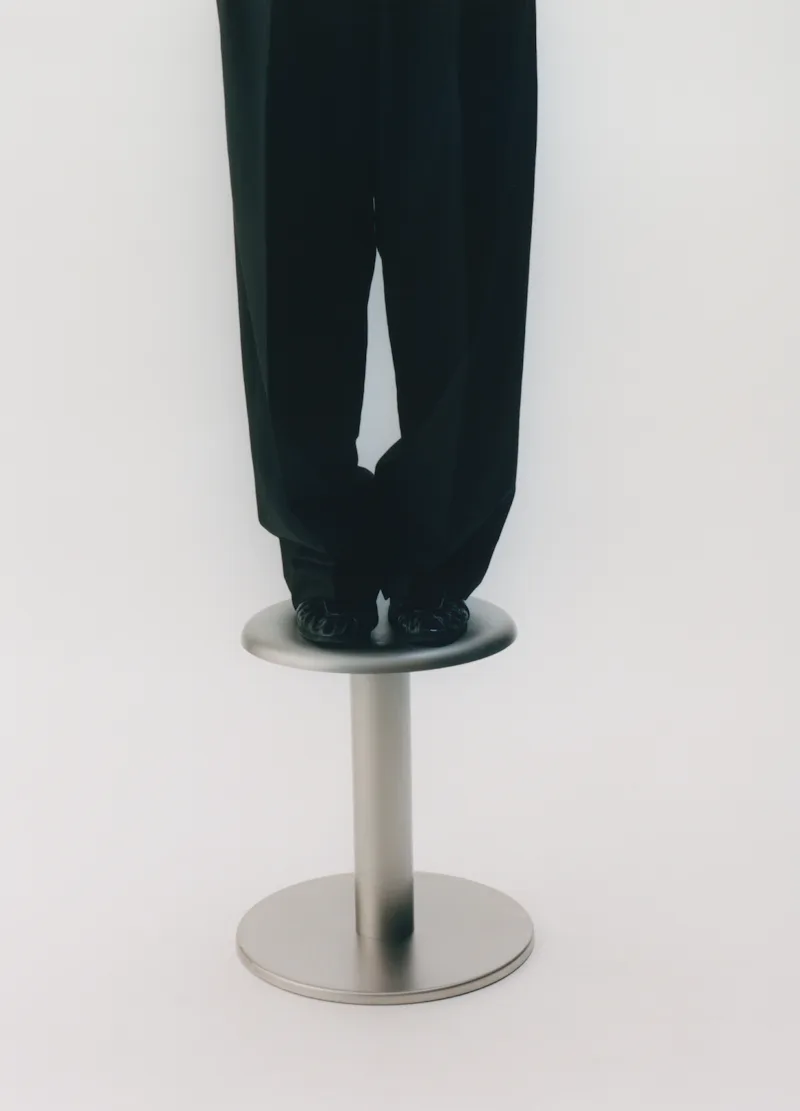 Coupe Stool de New Works – photo du produit 3 sur 5