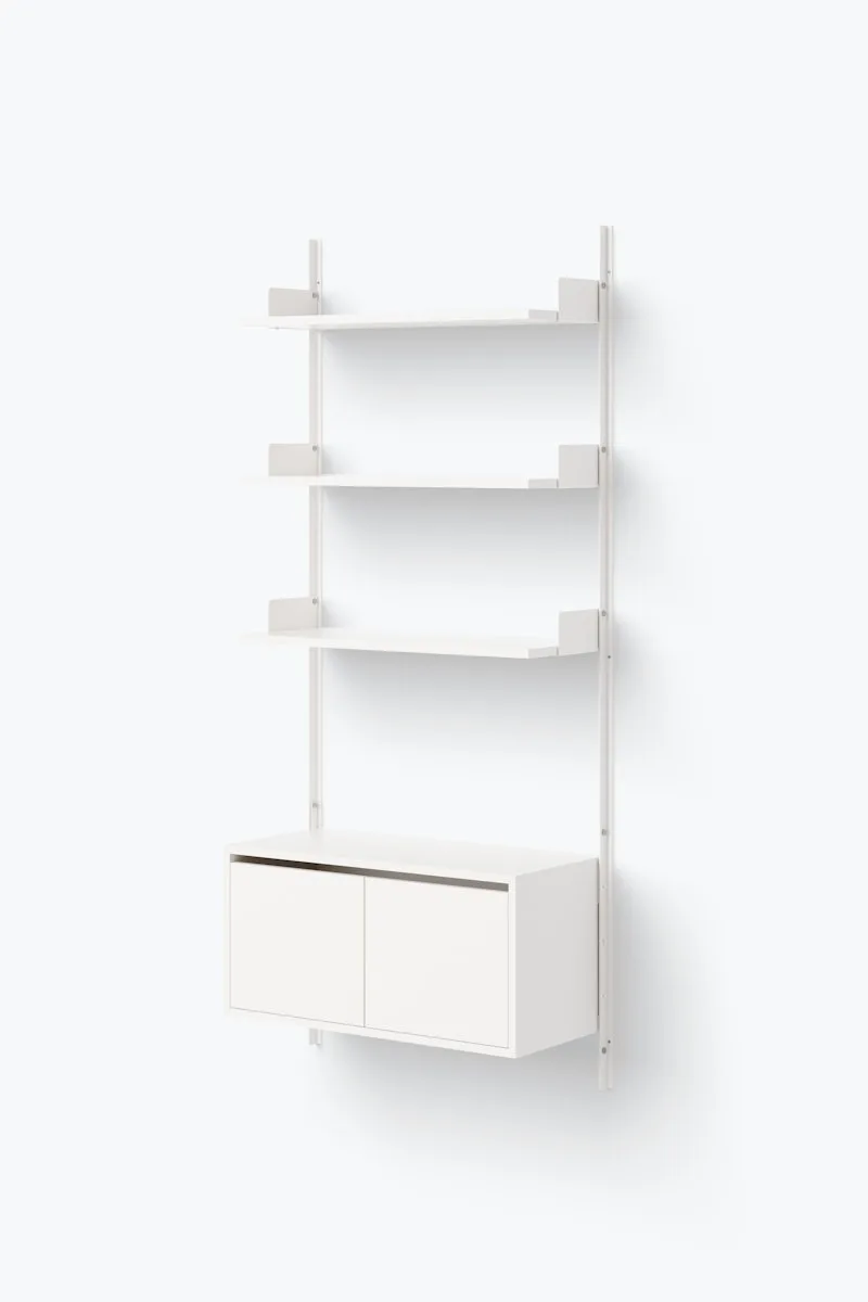 New Works Wall Shelf 1900 Cabinet Low w. Doors van New Works – productfoto