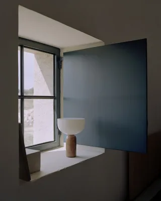 Kizu Portable Table Lamp by New Works – product photo 5 of 6