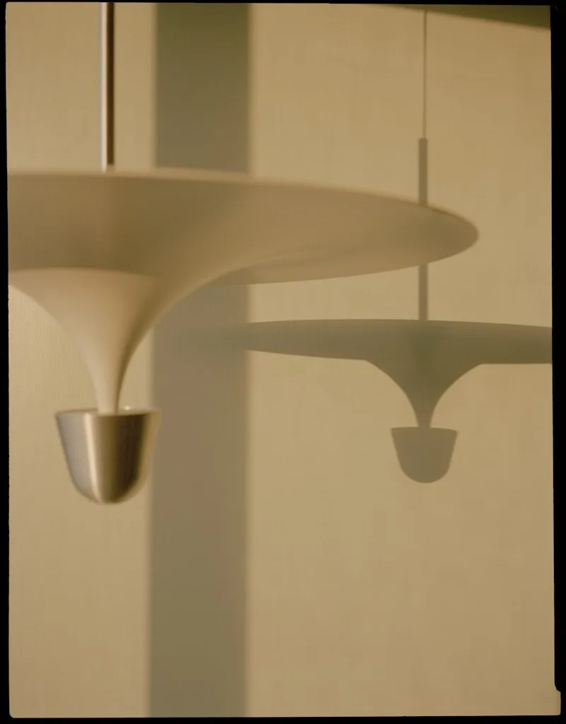 Kantarell Pendant Lamp Ø60 van New Works – productfoto 6 van 10
