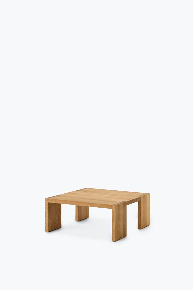 Tenon Side Table Large van New Works – productfoto 1 van 4