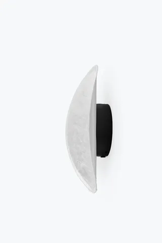 Tense Wall Lamp de New Works – photo du produit 4 sur 4