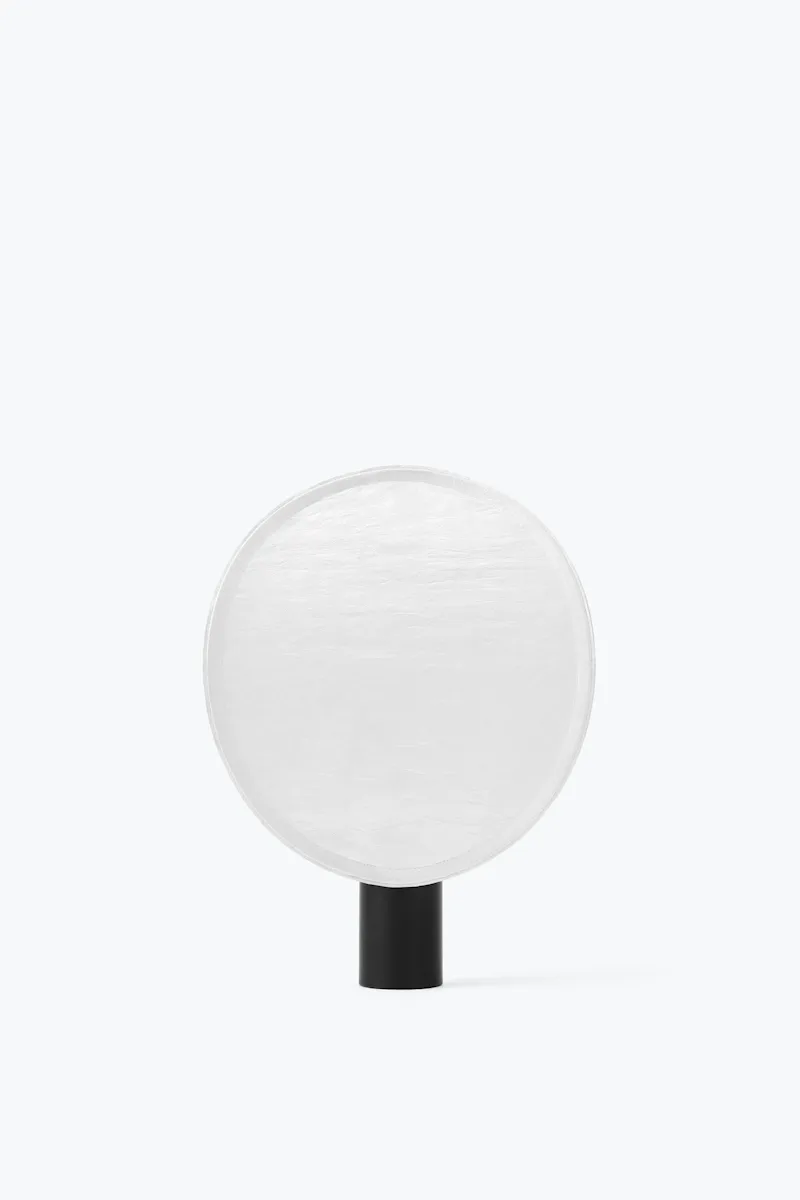 Tense Portable Table Lamp van New Works – productfoto 7 van 10