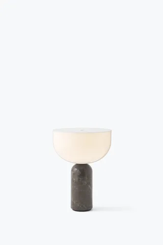 Kizu Portable Table Lamp van New Works – productfoto 1 van 11