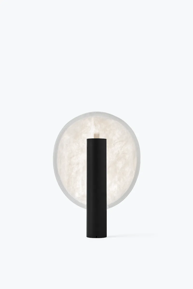 Tense Portable Table Lamp van New Works – productfoto 5 van 10