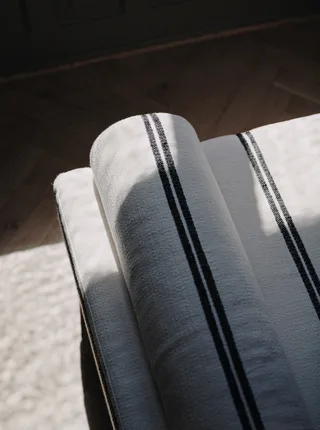 Mass Daybed by New Works – interior photo 2 of 5