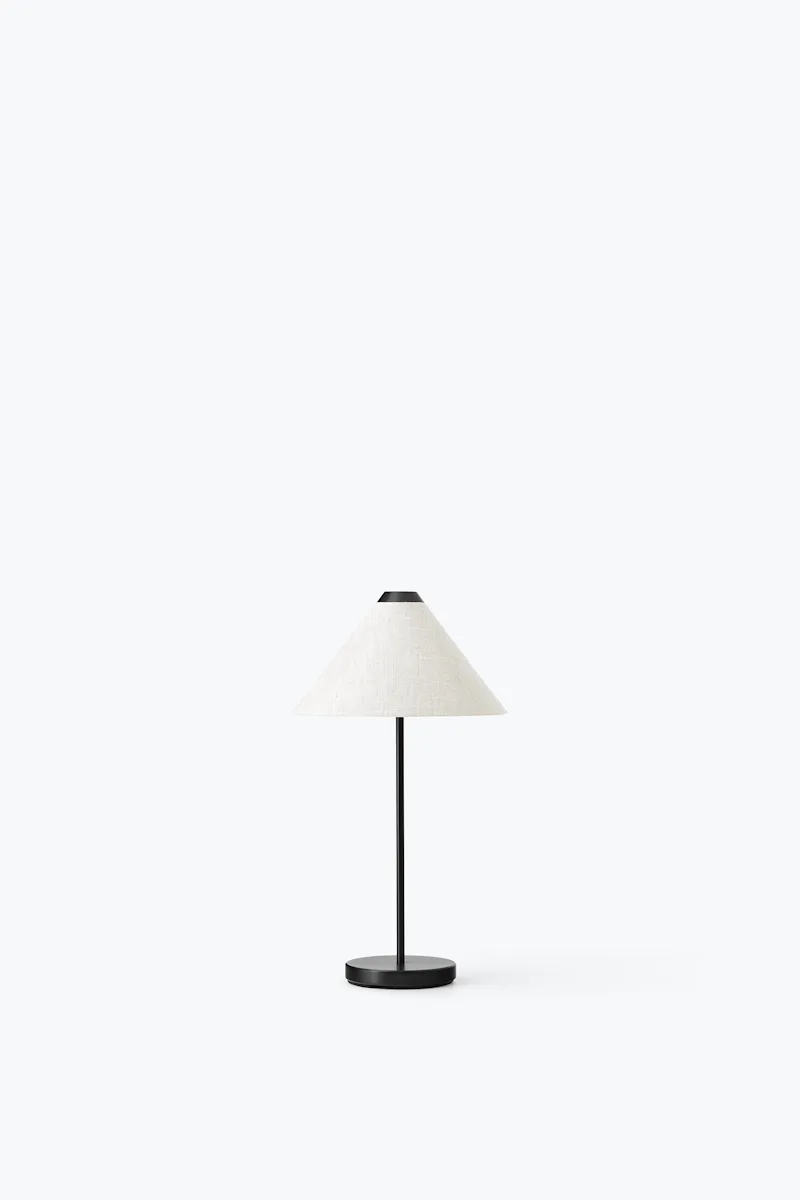 Brolly Portable Table Lamp de New Works – photo du produit 7 sur 7