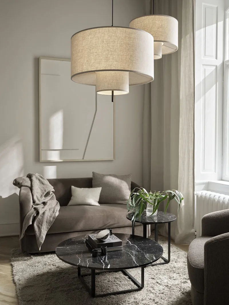 Covent Sofa Narrow 2 Seater van New Works – sfeerfoto 1 van 6