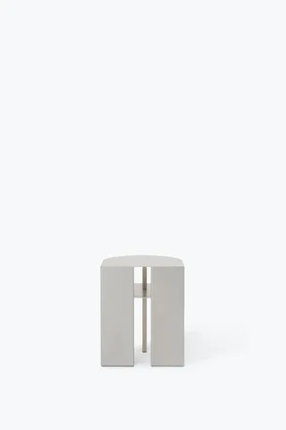 Rand Side Table van New Works – productfoto 4 van 7