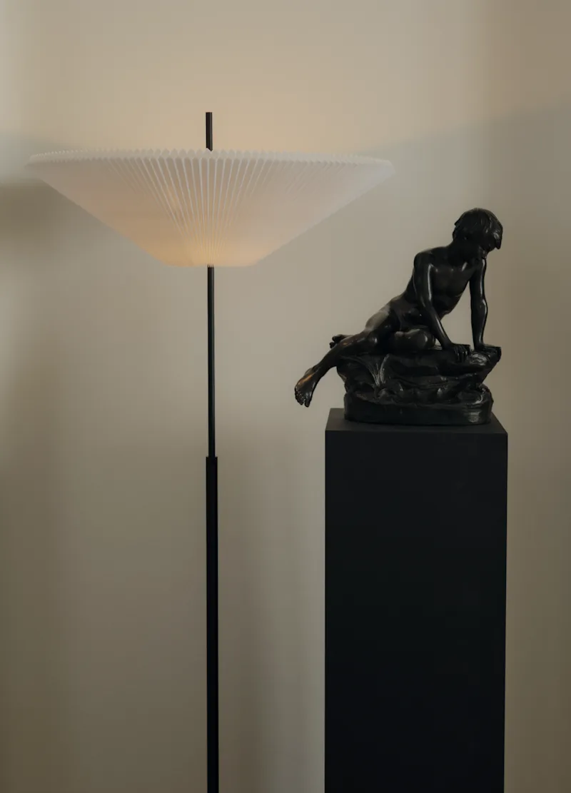 Nebra Floor Lamp by New Works – interior photo 6 of 14