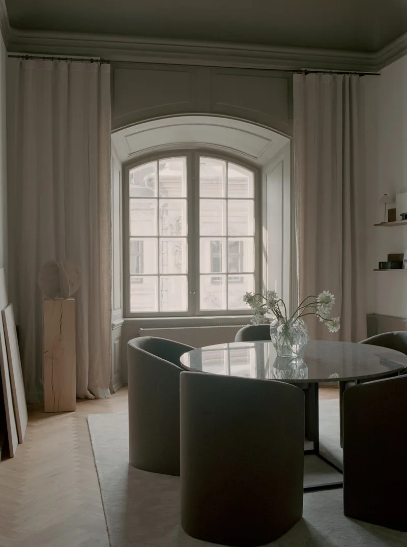 Covent Club Chair de New Works – photo d’ambiance 6 sur 8