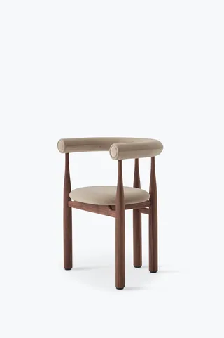 Bukowski Chair Fully Upholstered van New Works – productfoto 5 van 8