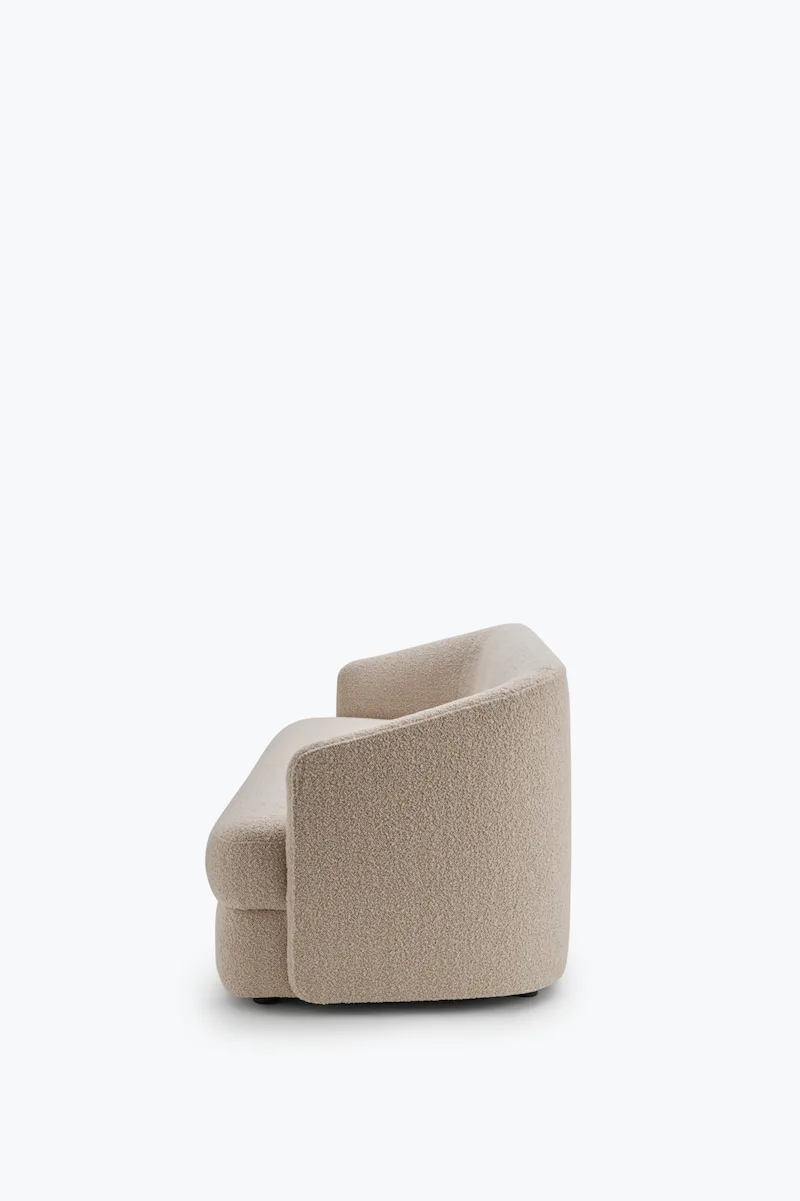 Covent Sofa Deep 3 Seater von New Works – Produktfoto 4 von 5