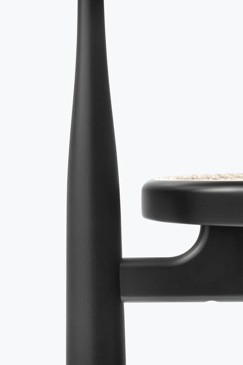 Bukowski Chair van New Works – productfoto 5 van 8