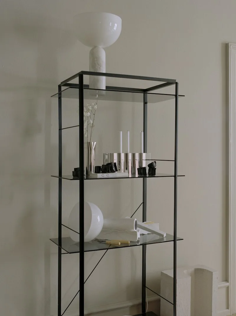 Florence Shelf Large de New Works – photo d’ambiance 2 sur 3