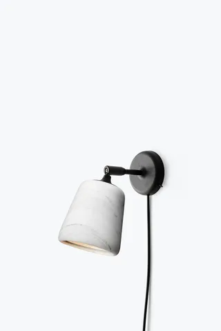 Material Wall Lamp van New Works – productfoto 2 van 2