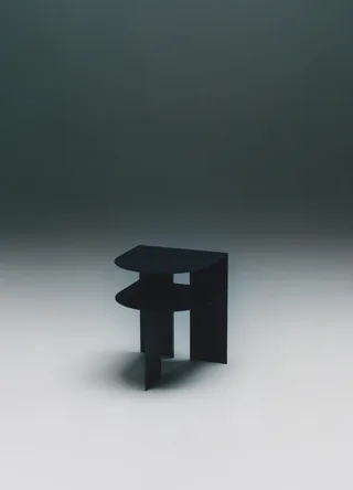 Rand Side Table von New Works – Ambientefoto 5 von 6