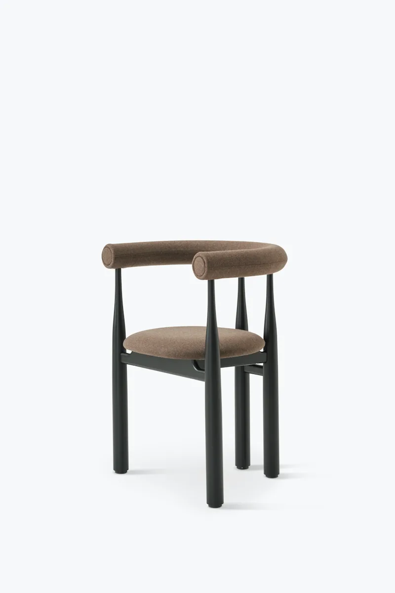 Bukowski Chair Fully Upholstered de New Works – photo du produit 5 sur 8