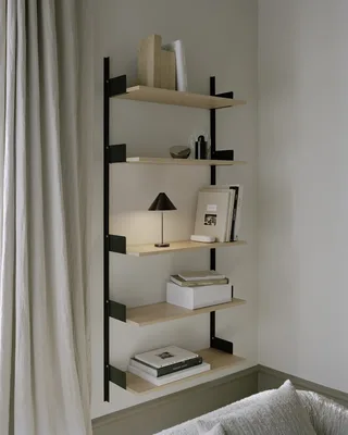 New Works Wall Shelf, 1900 de New Works – photo d’ambiance 4 sur 5