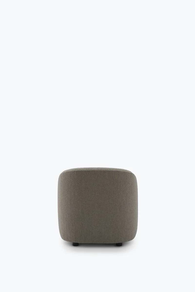Covent Lounge Chair van New Works – productfoto 2 van 5