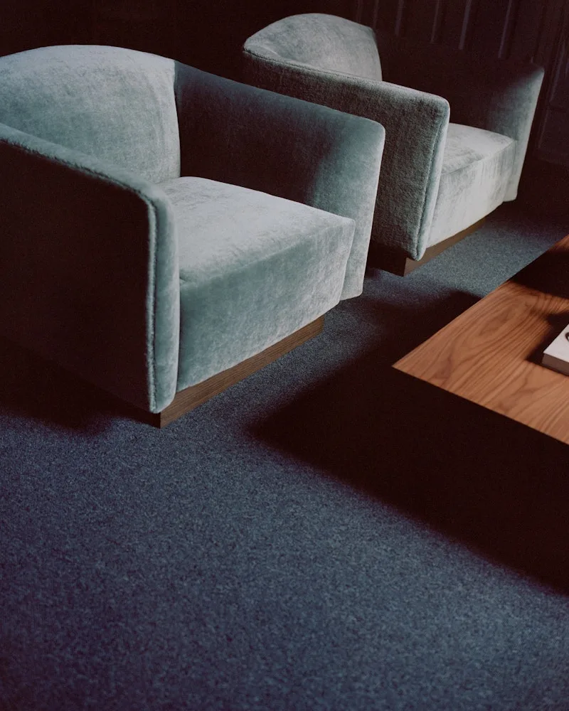 Mass Wide Coffee Table w. Drawer von New Works – Ambientefoto 4 von 5