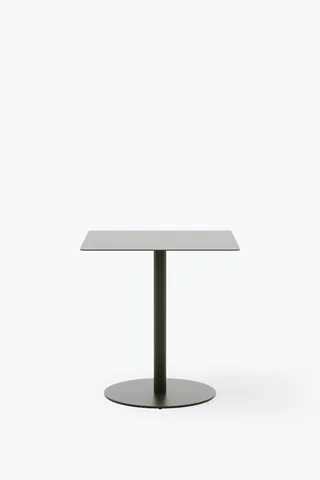 May Bistro Table 70x70 van New Works – productfoto 4 van 4