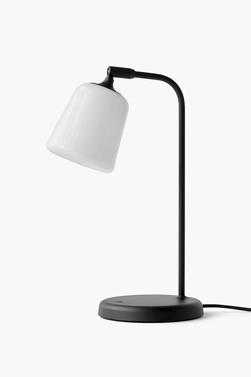 Material Table Lamp van New Works – productfoto 2 van 2