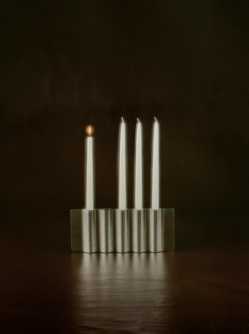Ripply Candle Holder van New Works – productfoto 4 van 7