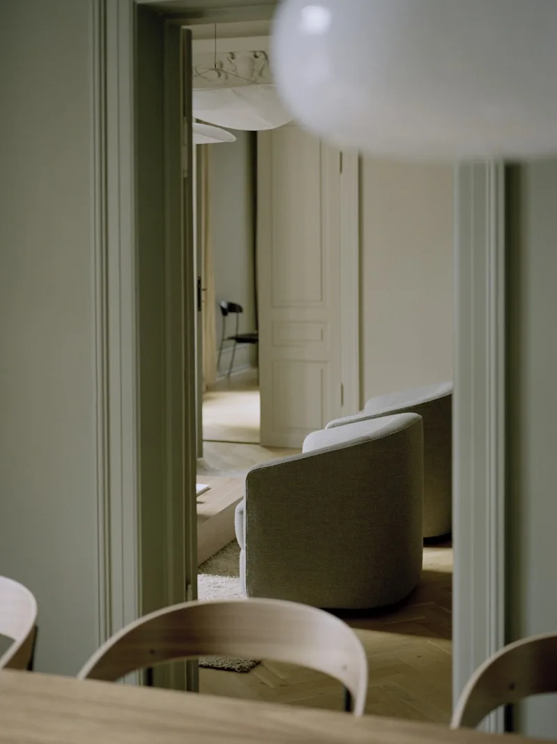 Covent Lounge Chair by New Works – interior photo 6 of 8