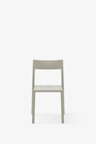 May Chair van New Works – productfoto 2 van 8