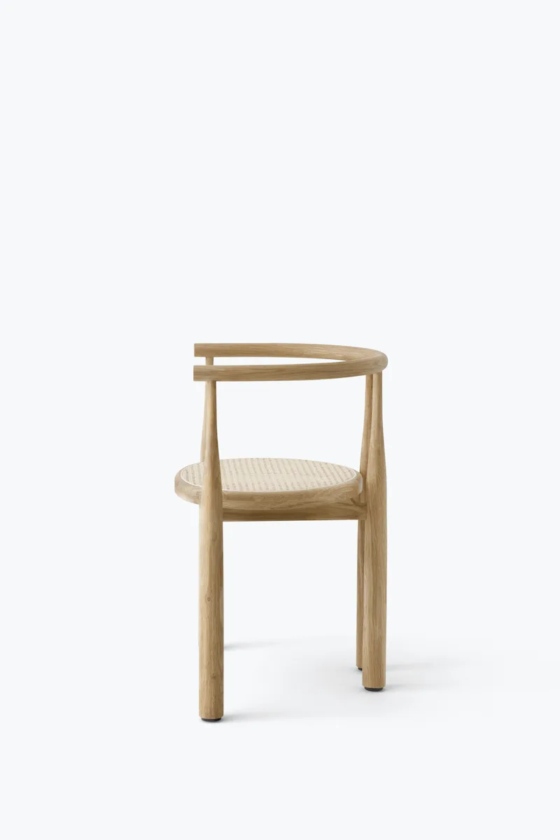 Bukowski Chair van New Works – productfoto 5 van 11