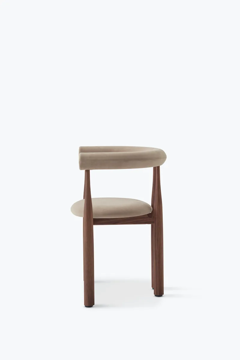 Bukowski Chair Fully Upholstered van New Works – productfoto 6 van 8