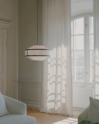 Kite Pendant Lamp Ø55 von New Works – Ambientefoto 6 von 7
