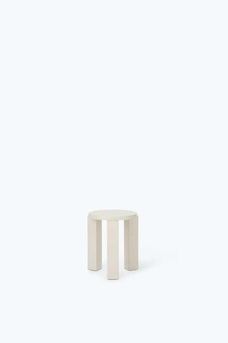 Atlas Stool Round von New Works – Produktfoto 4 von 4