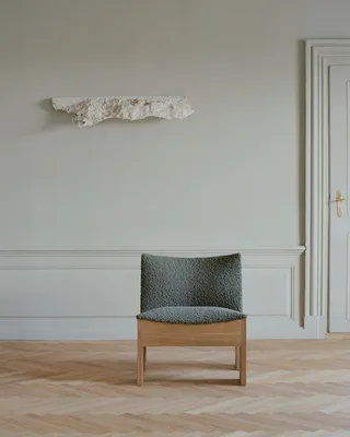 Tenon Lounge Chair by New Works – interior photo 4 of 7