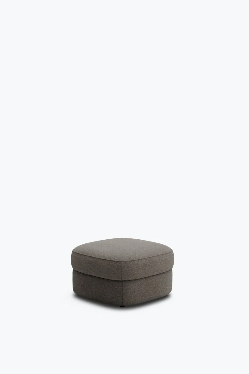 Covent Pouf Small van New Works – productfoto 3 van 4