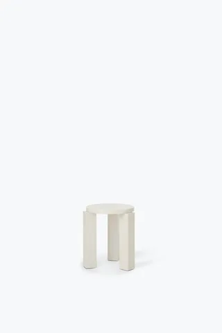Atlas Stool Round von New Works – Produktfoto 3 von 4