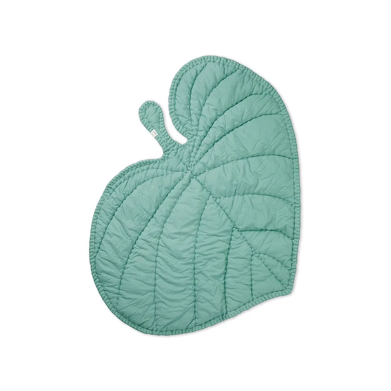 Leaf Blanket van Nofred – productfoto