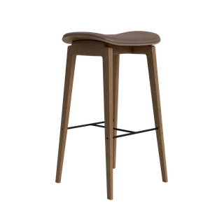 NY11 Counter & Bar w/o Backrest van NORR11 in Light Smoked Oak, Dunes Dark Brown 21001, H65 – productfoto 2 van 2