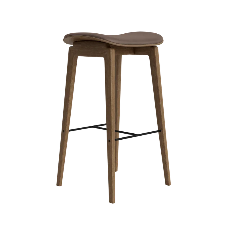 NY11 Counter & Bar w/o Backrest van NORR11 in Light Smoked Oak, Dunes Dark Brown 21001, H65 – productfoto 2 van 2