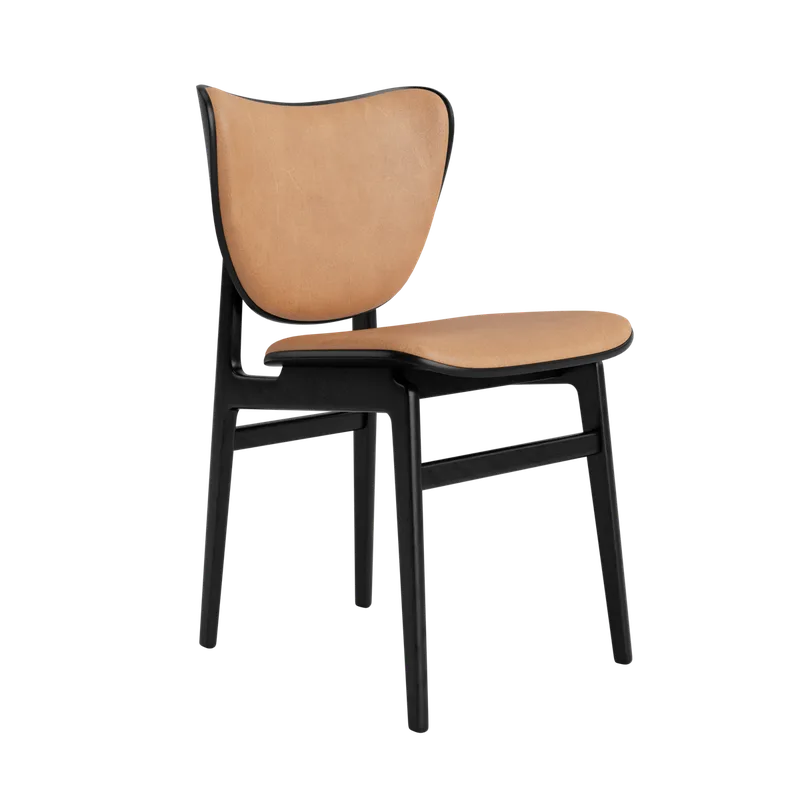 Elephant Chair van NORR11 in Black Oak, Front – Dunes Camel 21004 – productfoto 2 van 2