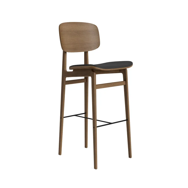 NY11 Counter & Bar w/ Backrest von NORR11 in Light Smoked Oak, H75, Seat / Dunes Anthracite 21003 – Produktfoto