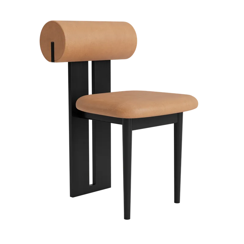 Hippo Chair | Wood van NORR11 in Black Oak, Dunes Camel 21004 – productfoto 2 van 2
